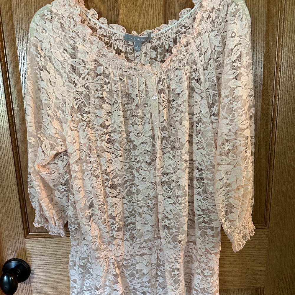 NY Collection Light Pink Shear Lace Blouse with Elastic Waist.  Size XL.